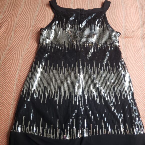 Collection by Dressbarn Silver/Black Sequined Mini Dress Sz 12 Cocktail Party - Picture 1 of 5